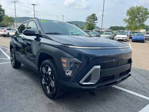 Used 2025 Hyundai Kona SEL AWD/4WD image 6