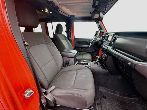 Certified 2023 Jeep Wrangler Unlimited AWD/4WD image 30