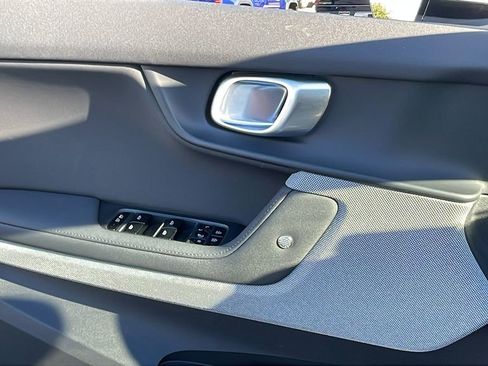 Used 2024 Polestar Polestar 2 w/ Pilot Pack image 24