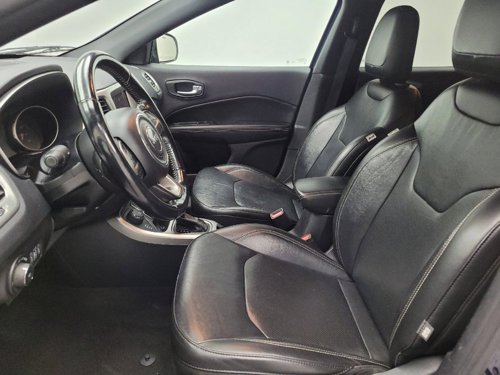 Used 2021 Jeep Compass Latitude w/ Sun and Sound Group AWD/4WD image 17
