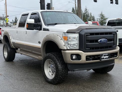Used 2011 Ford F350 King Ranch image 9