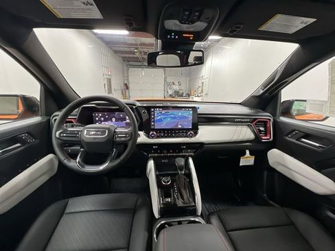New 2025 GMC Canyon AT4 w/ AT4X Package image 21