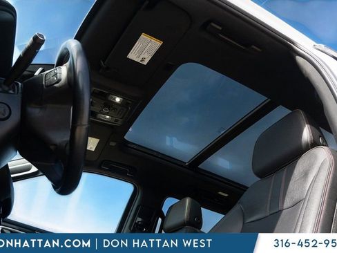 Used 2023 Chevrolet Suburban RST w/ Luxury Package image 19