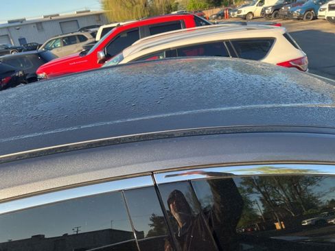 Used 2025 Nissan Murano SV image 2