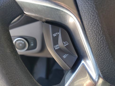 Used 2020 Ford Transit Connect XL image 19