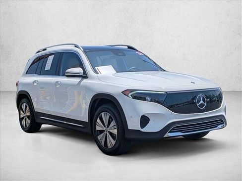 Certified 2024 Mercedes-Benz EQB 300 4MATIC image 3