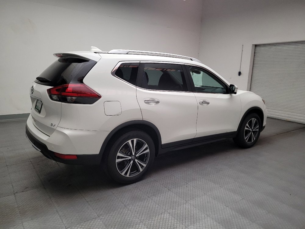 Used 2020 Nissan Rogue SV w/ Premium Package FWD image 10