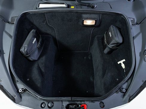 Used 2012 Ferrari 458 Italia Coupe image 24