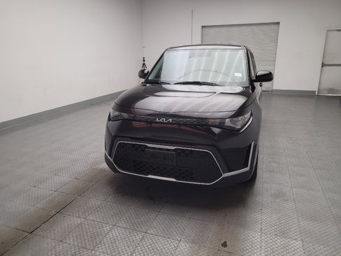Used 2023 Kia Soul LX w/ LX Technology Package FWD image 15