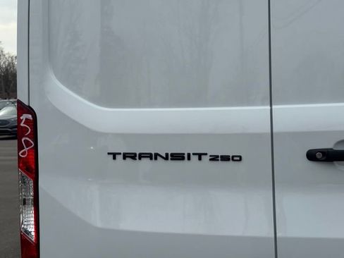 New 2026 Ford Transit 250 148 Medium Roof RWD image 8