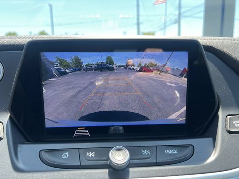 Used 2019 Chevrolet Blazer LT FWD image 32