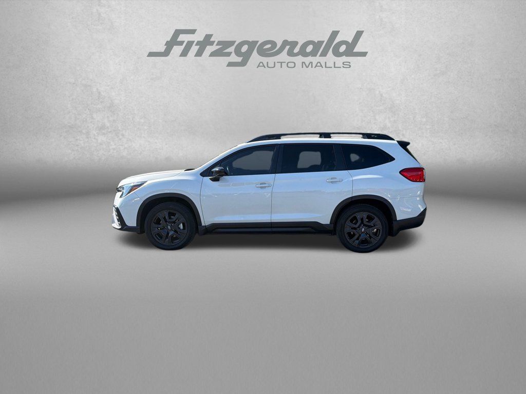 Used 2025 Subaru Ascent Onyx Edition AWD/4WD image 5
