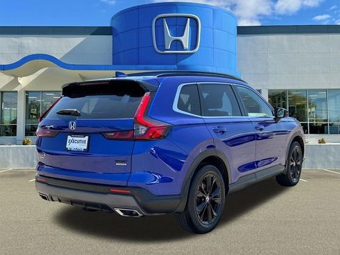 Used 2023 Honda CR-V Sport Touring image 2