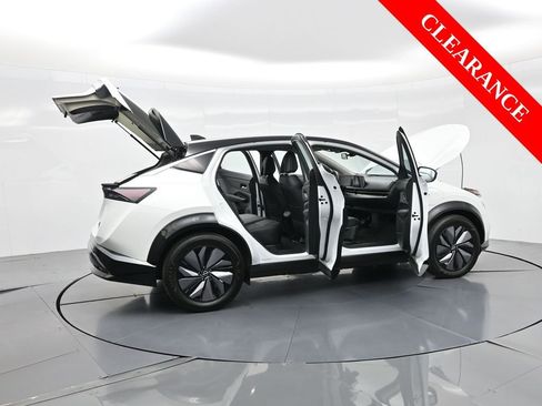 Used 2024 Nissan Ariya ENGAGE image 40