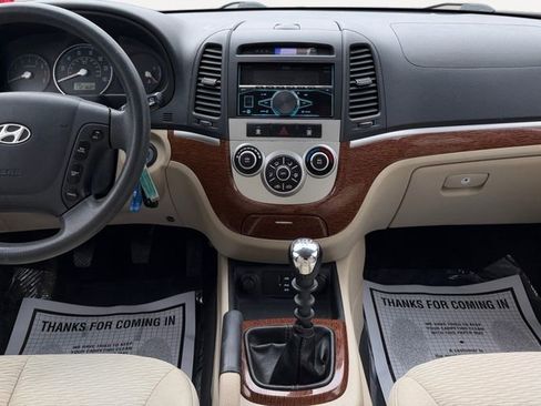 Used 2009 Hyundai Santa Fe GLS image 16