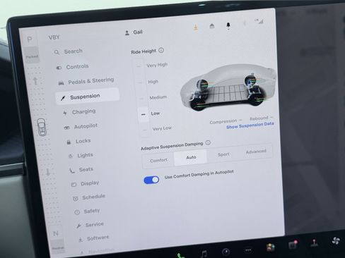 Used 2025 Tesla Model X Plaid image 94