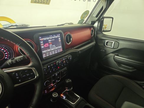 Used 2019 Jeep Wrangler Unlimited Rubicon image 23