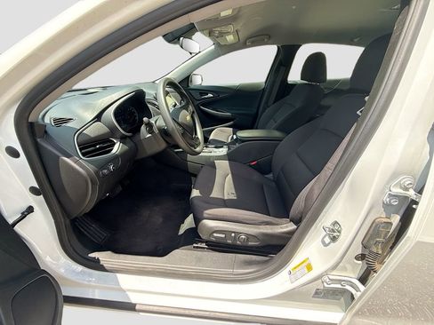 Used 2023 Chevrolet Malibu LS FWD image 22