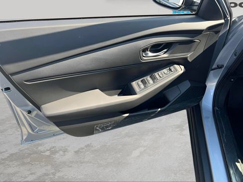 Used 2025 Honda Accord LX image 11