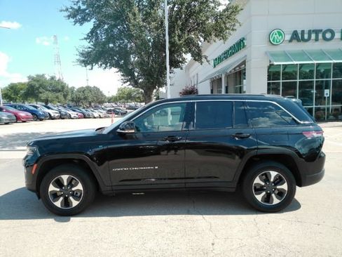 Used 2024 Jeep Grand Cherokee Limited 4xe AWD/4WD image 14