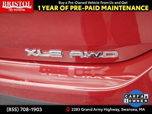 Used 2023 Toyota Highlander XLE AWD/4WD image 37