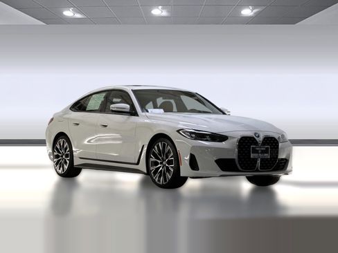 Certified 2023 BMW 430i Gran Coupe w/ Premium Package image 6