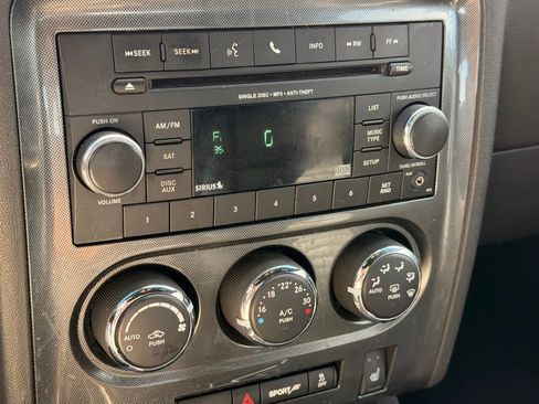 Used 2014 Dodge Challenger Rallye Redline image 10