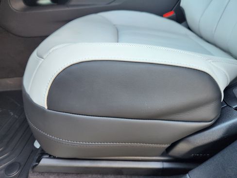 New 2026 Land Rover Range Rover Sport Dynamic SE image 24