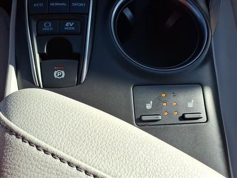 Used 2024 Toyota Camry XSE image 23