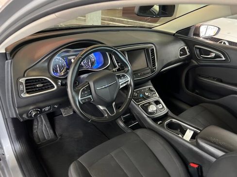 Used 2015 Chrysler 200 Limited w/ Spring Special Group image 11