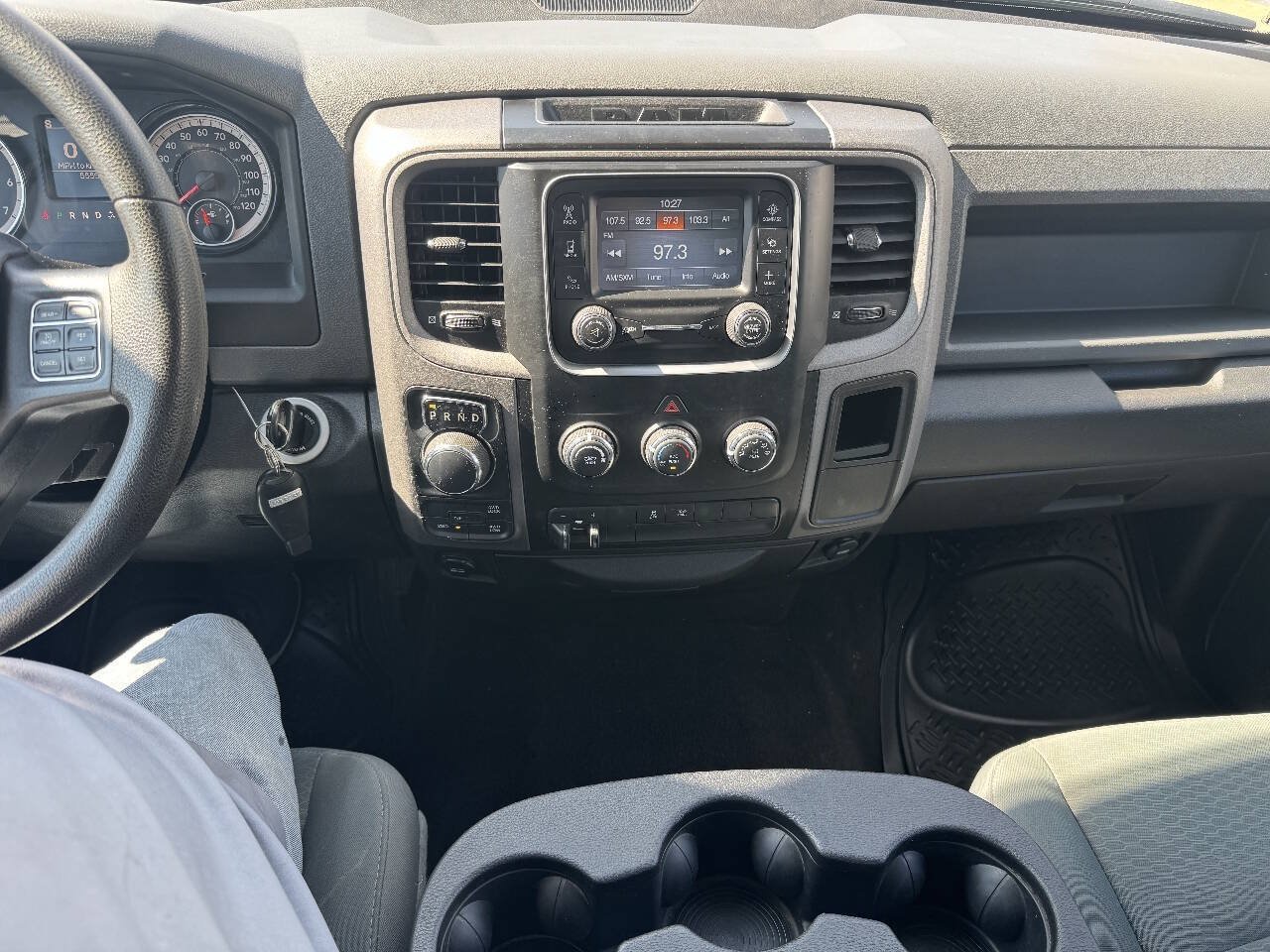 Used 2017 RAM 1500 Express AWD/4WD image 14