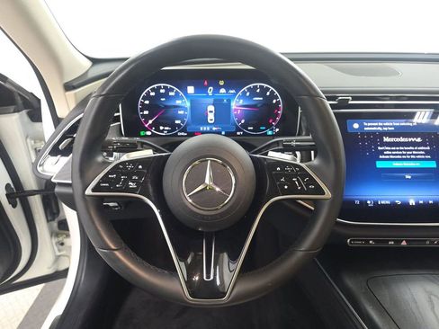 Used 2024 Mercedes-Benz E 350 4MATIC Sedan image 15