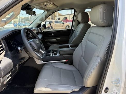 Used 2022 Toyota Tundra SR5 w/ TRD Off-Road Premium Package RWD image 25