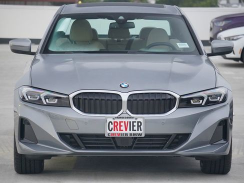 Used 2025 BMW 330i xDrive Sedan w/ Convenience Package AWD/4WD image 2
