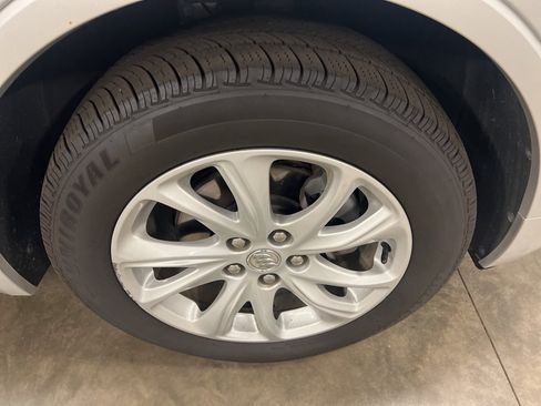 Used 2019 Buick Envision Preferred image 18