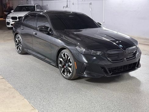Used 2024 BMW i5 M60 w/ Premium Package AWD/4WD image 3