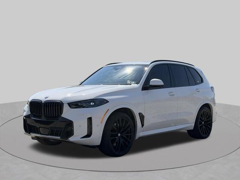Used 2026 BMW X5 xDrive40i w/ M Sport Package AWD/4WD image 43