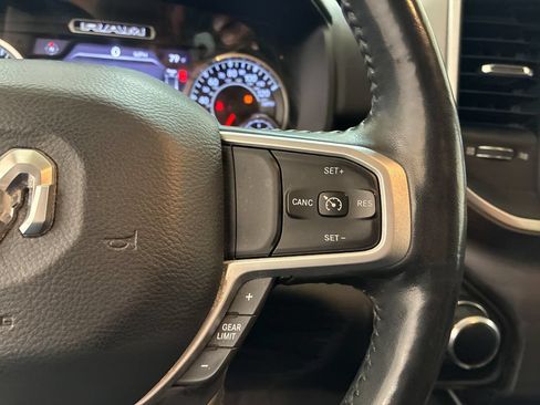 Used 2020 RAM 1500 Big Horn AWD/4WD image 18