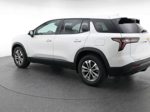 Used 2025 Chevrolet Equinox LT FWD image 6
