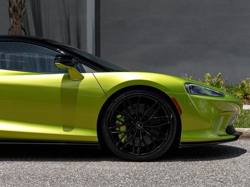 Used 2023 McLaren GT RWD image 14