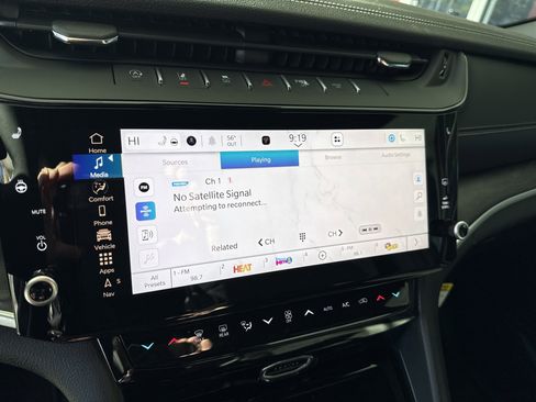 New 2026 Jeep Grand Cherokee Altitude RWD image 25