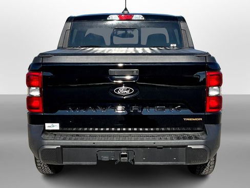 Used 2025 Ford Maverick Tremor image 4