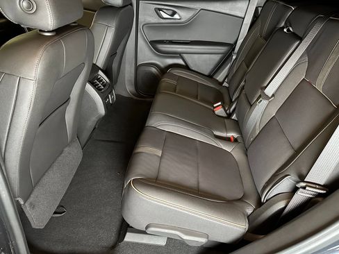 Used 2022 Chevrolet Blazer Premier image 22