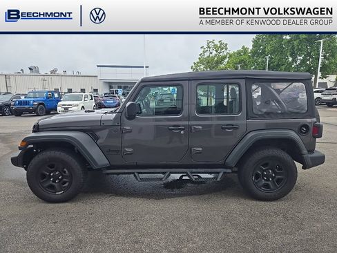 Used 2025 Jeep Wrangler Unlimited Sport AWD/4WD image 1