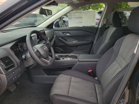 New 2026 Nissan Rogue SV FWD image 20