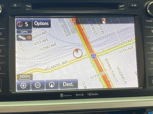 Used 2018 Toyota Highlander Limited AWD/4WD image 30