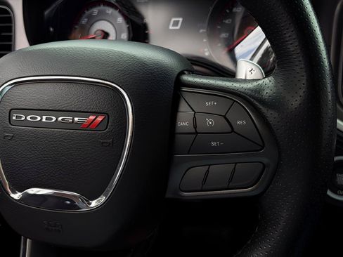 Used 2022 Dodge Charger R/T w/ Plus Group RWD image 13