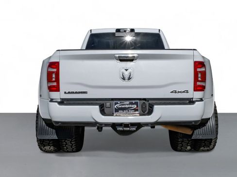 Used 2022 RAM 3500 Laramie w/ Chrome Appearance Group image 9