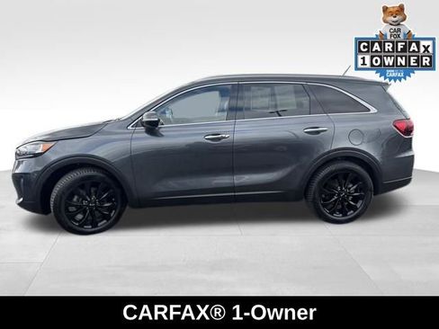 Used 2020 Kia Sorento EX image 2