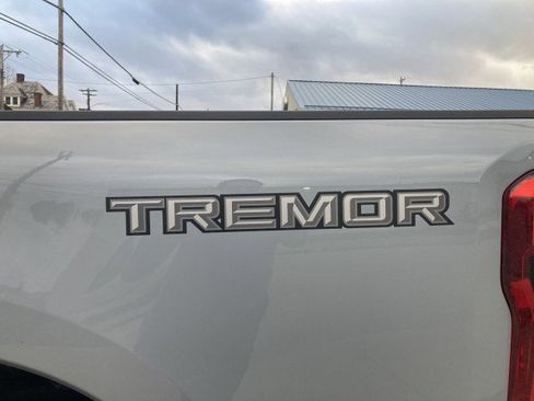 Used 2025 Ford F350 Lariat w/ Lariat Ultimate Package image 7